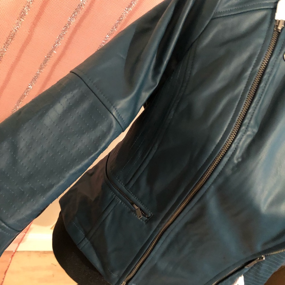 SOLD! REDUCED! NWT Giuliana teal jacket - Picture 2 of 8